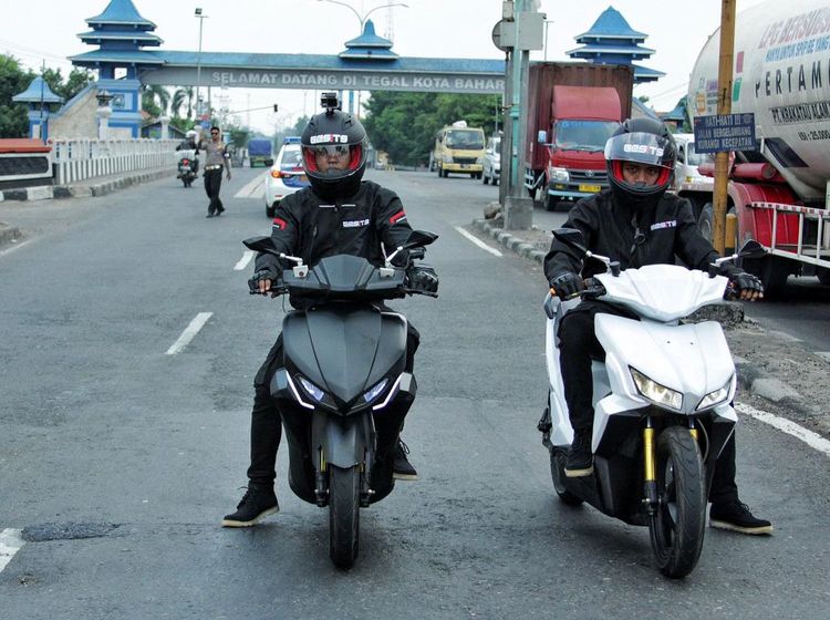 Motor Listrik Gesits Jelajah Jawa-Bali