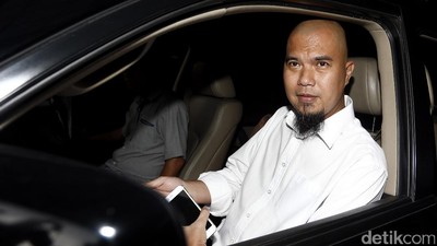 Perjalanan Kasus Cuitan Sarkastis hingga Ahmad Dhani Jadi Tersangka