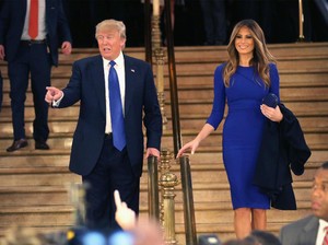Penuh Kontroversi dan Tak Diunggulkan, Mengapa Trump Bisa Kalahkan Hillary?