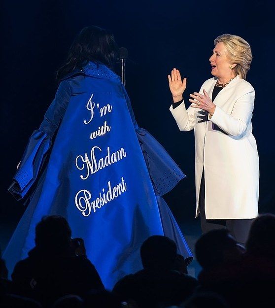 Katy Perry dukung Hillary Clinton