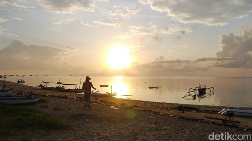 Pantai di Sanur, Bali