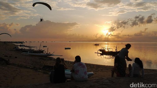 Pantai di Sanur, Bali