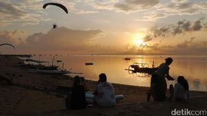 5 Pantai Favorit di Denpasar untuk Menyaksikan Sunrise Pertama 2023