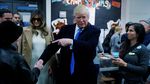 Trump Berikan Hak Suaranya