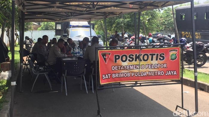 400 Polisi Amankan Kedatangan Bonek di Stadion Tugu Jakut