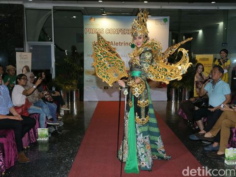 Puteri Indonesia Intan Aletrino Masuk Top 10 Kontes Kecantikan di Polandia