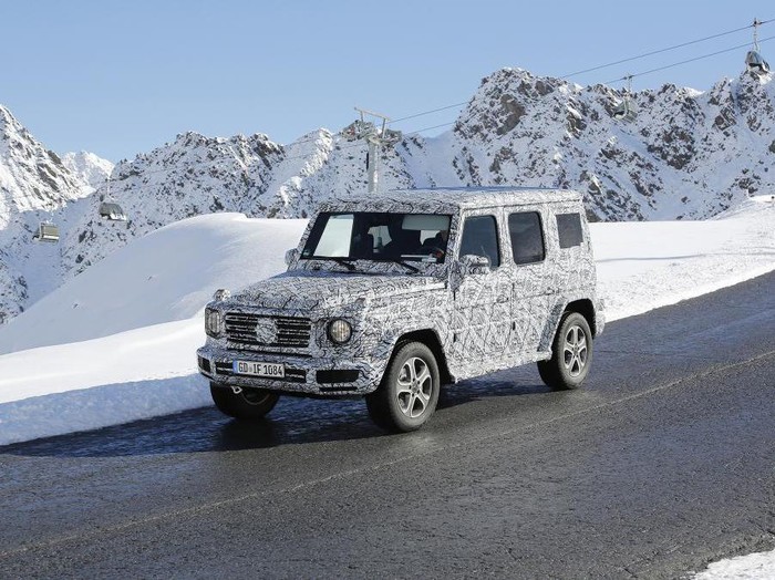 Si Bongsor Mercedes-Benz G-Class Mulai Diuji