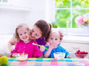 Berikan 6 Makanan Ini Secara Rutin agar Si Kecil Sehat dan Pintar