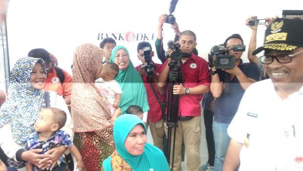 Dia juga menyapa warga Kepulauan Seribu dan akan melakukan serangkaian kegiatan sosial.