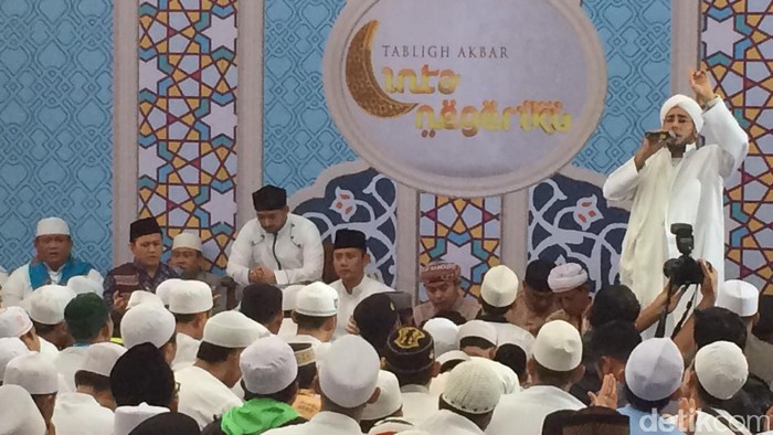 Hadiri Tabligh Akbar di Rawa Sari, Warga Doakan Agus Jadi Gubernur
