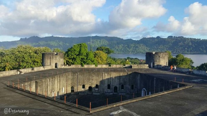 Benteng berbentuk Pentagon di Ambon
