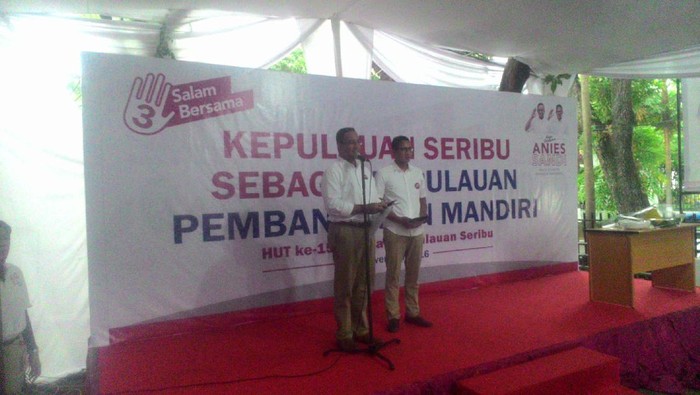 Anies-Sandi Tumpengan HUT ke-15 Kepulauan Seribu, Janji Bikin Lebih Maju