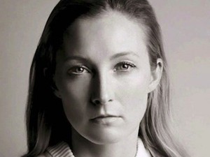 Dukung Hillary Clinton, Model Ini Keluar dari Agensi Model Milik Donald Trump