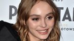 Cantiknya Lily-Rose Depp