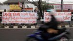 Antasari Azhar Bebas Disambut Cucu