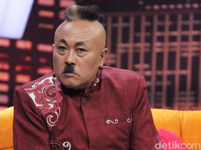 Gogon saat ditemui di Studio Hitam-Putih