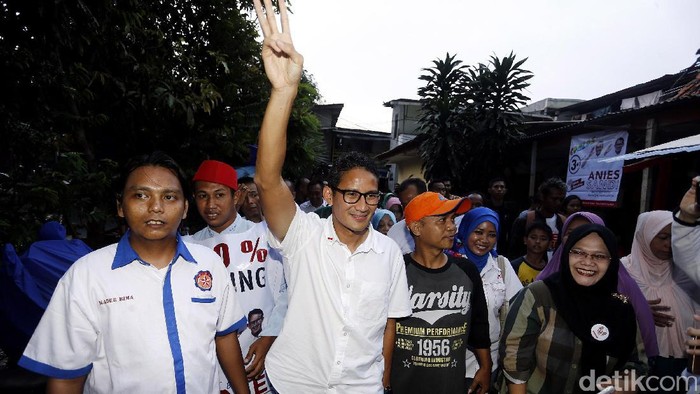 Sandiaga Puji Sikap Ahok yang Pantang Mundur