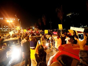 Satu Pendemo Anti Trump di Portland Ditembak Pria Tak Dikenal