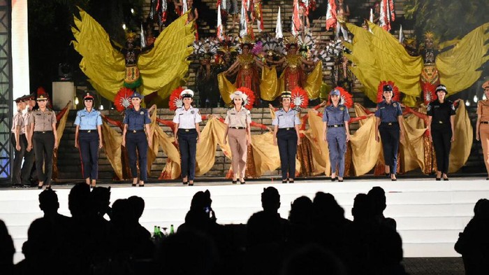 Delegasi Sidang Umum Interpol Farewell Dinner di GWK Bali