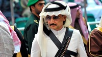 Alwaleed disebutkan termasuk pangeran Saudi yang ‘kekinian’ karena sektor bisnisnya mayoritas di luar minyak bumi (Foto: REUTERS/Fayez Nureldine/Pool/File Photo)
