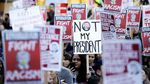 Ribuan Warga AS Demo Anti-Trump