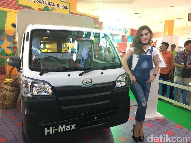 Pikap Jagoan di Jalan Sempit