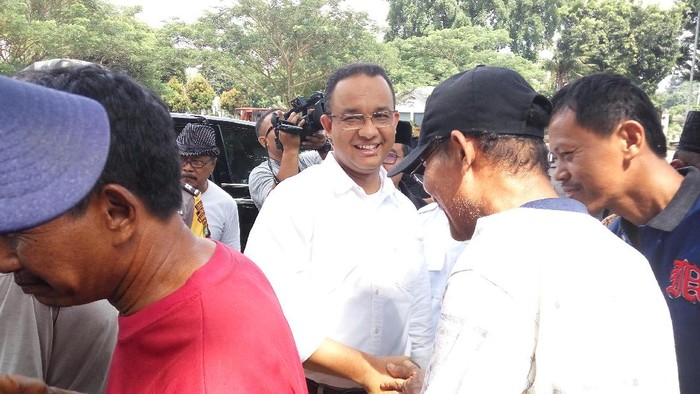 Jamin Kesehatan Lansia, Anies Siapkan Bantuan Langsung Tunai