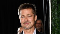 Aktor berusia 52 tahun itu terlihat sangat kurus. Frazer Harrison/Getty Images/detikFoto.