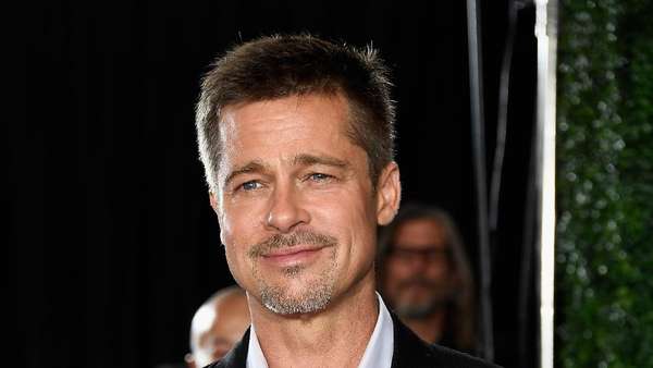 So Sad! Usai Cerai, Brad Pitt Makin Kurus So Sad! Usai Cerai, Brad Pitt Makin Kurus
