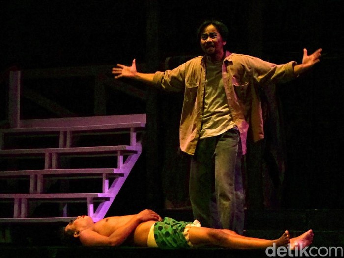Teater Koma kala mememantaskan lakon Opera Kecoa