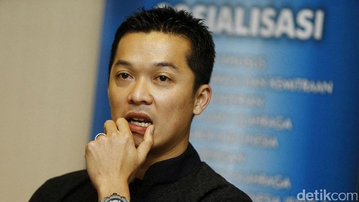 Taufik Hidayat, ketua umum PB SGS PLN Bandung yang juga mantan pebulutangkis nasional. (Rengga Sancaya/detikSport) Taufik Hidayat, ketua umum PB SGS PLN Bandung yang juga mantan pebulutangkis nasional. (Rengga Sancaya/detikSport)