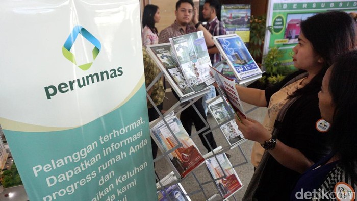 Pameran Perumahan Rakyat 2016 digelar di Gedung Smesco, Jakarta Selatan, Jumat (11/11). Perumnas turut memeriahkan pameran tersebut.