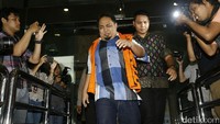 Rustami diduga berperan dalam kasus suap terkait ijon untuk mendapatkan proyek pengadaan barang dan jasa untuk bantuan sekolah dan bansos untuk bantuan bencana alam di Kabupaten Banyuasin.