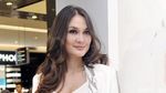 Muka Kaget Luna Maya Ketemu Kembaran