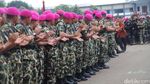 Sambangi Markas Marinir, Jokowi Naik Tank