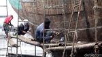 Perbaikan Kapal Nelayan