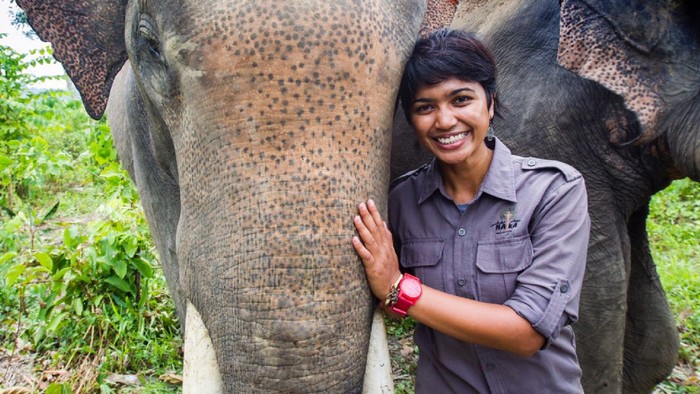 perempuan aceh yang menjaga kelestarian taman nasional leuser lewat yayasannya