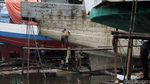 Perbaikan Kapal Nelayan
