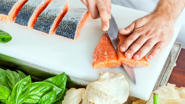 Bunda Hamil? Konsumsi Jenis Ikan Ini Bantu Kuatkan Janin Lho/ Foto: iStock Bunda Hamil? Konsumsi Jenis Ikan Ini Bantu Kuatkan Janin Lho/ Foto: iStock