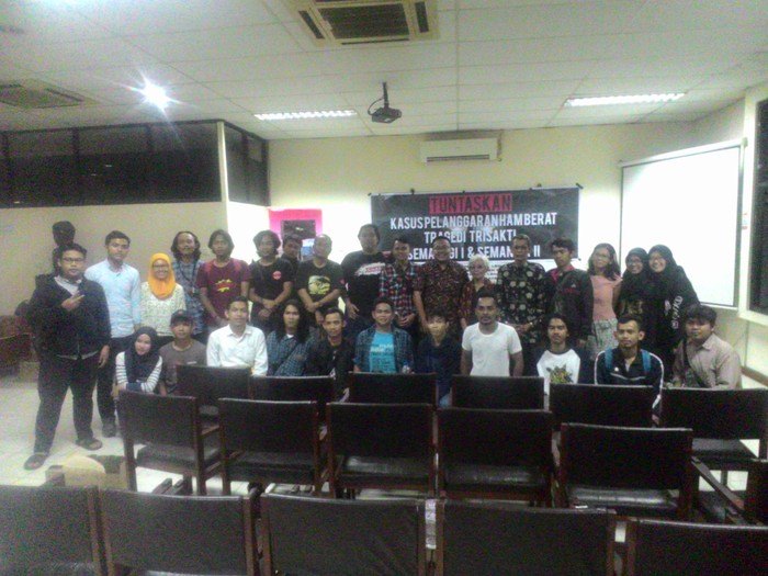 Peringati 18 Tahun Tragedi Semanggi, YLBHI Gelar Nonton Bareng