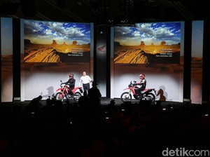 Motor Adventure Bermesin 250cc dari Honda