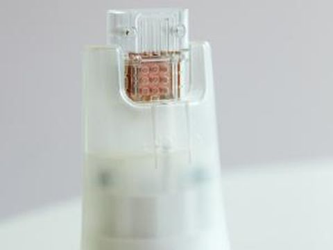 Bukan USB Biasa, Alat Ini Bisa Mendiagnosis HIV Kurang dari 30 Menit