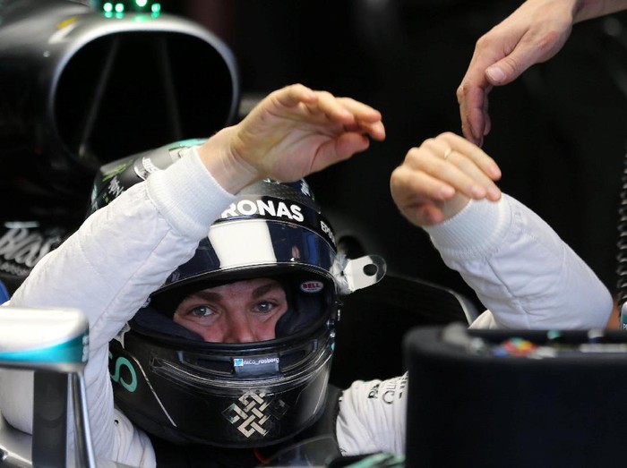 Rosberg Kalahkan Hamilton di Sesi Latihan Pamungkas