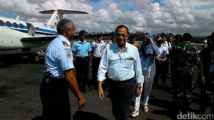 Menhub Terbang ke Kampung Halaman Susi Pagi Ini