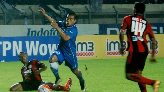 Persib merintis hasil positif ketika berjumpa Persipura sejak era ISC pada 2016.