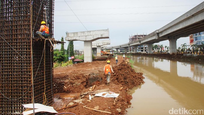 RI Butuh Rp 5.000 T Bangun Infrastruktur, 30% dari Pasar Keuangan
