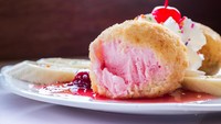 Wah! Es krim goreng sukses jadi makanan terpopuler tahun ini versi YouTube. Pasalnya banyak pengguna YouTube mencari cara membuat es krim goreng. Foto: iStock