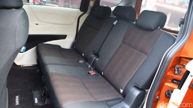 Toyota Sienta Muncul Pertama Kali di Jepang Tahun 2003, dan Langsung Ngehit