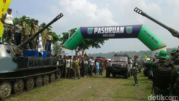 Peserta Offroad Meriahkan Kejuaraan Marinir Adventure Trabas Pasuruan 2016