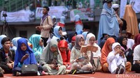 Tilawah Alquran dibuka oleh qari asal Bandung Muzammil Hasballah, yang diikuti pembacaan sari tilawah lima bahasa, yakni bahasa Indonesia, Inggris, Jepang, Prancis dan Belanda.